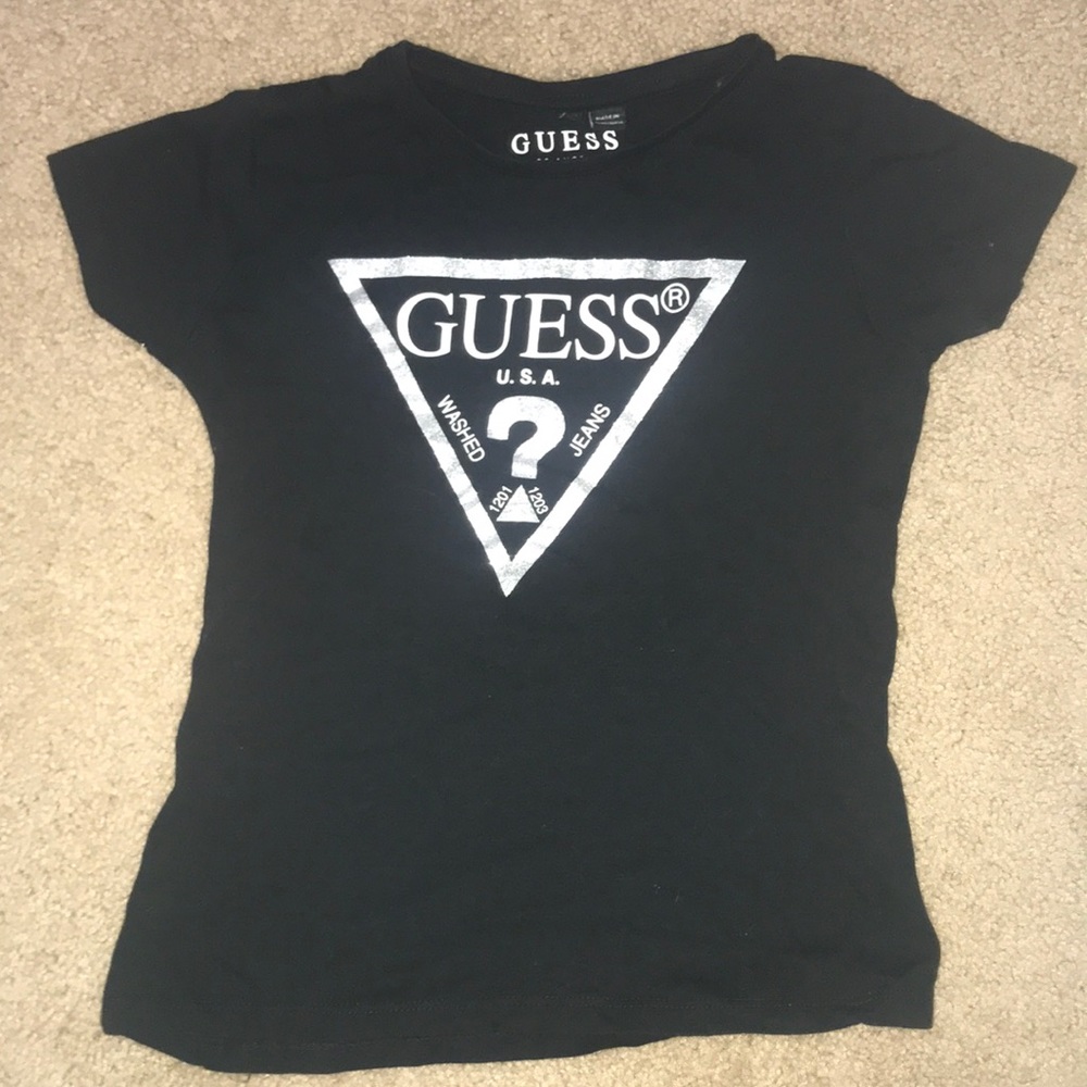 Black Guess Shirt! For girls!